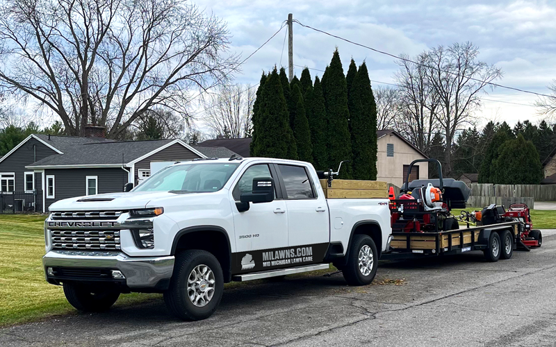lawn mowing freeland